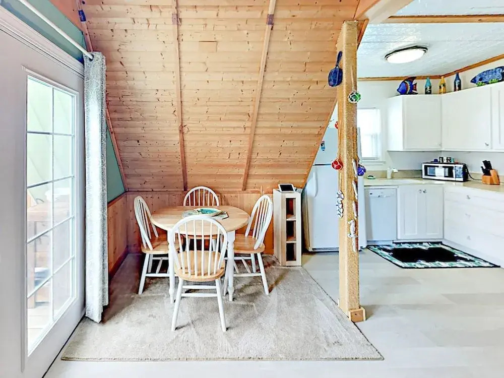 Charming A frame in Port Aransas by RedAwning