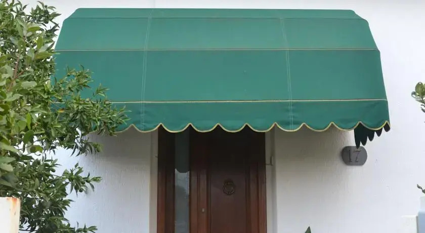 B&B Ada