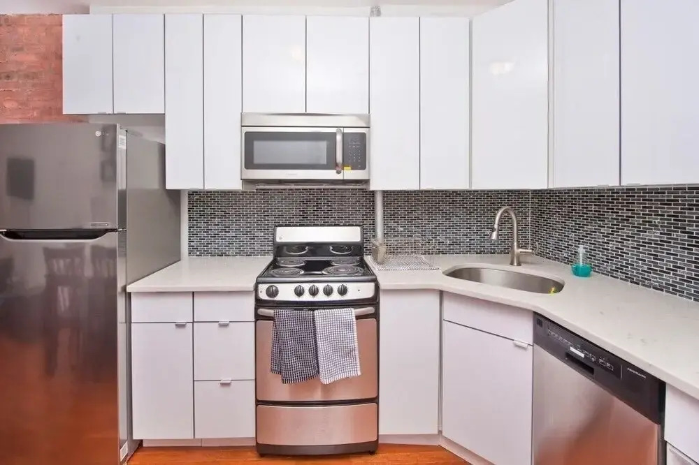 Cozy 2 BR on East Harlem