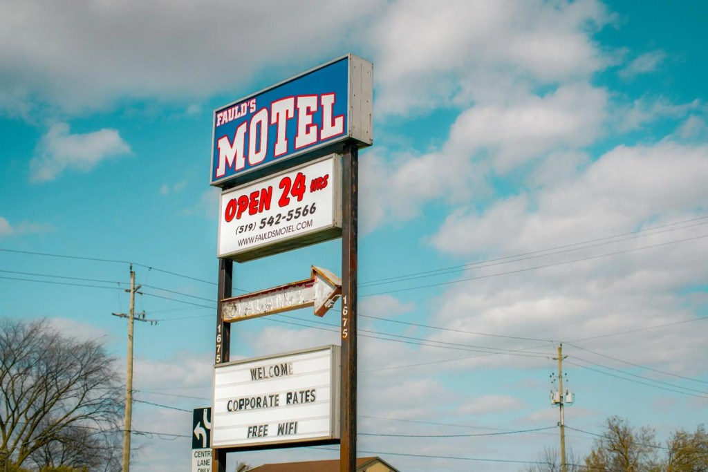 Faulds Motel
