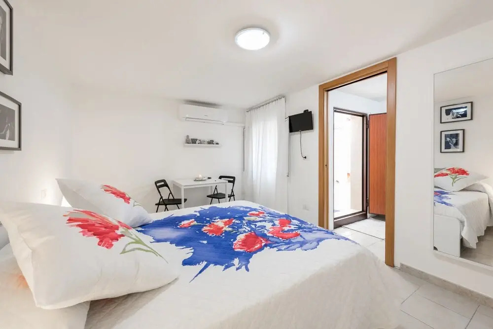 Montegrappa Apartment
