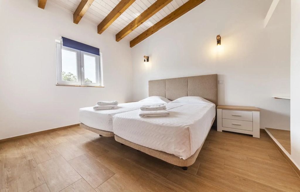 I 2 - Apartment 2 in St. Johns Countryside Getaway