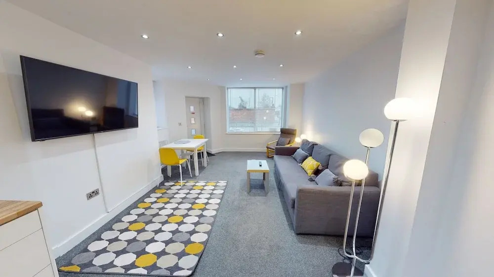 Apartment 332