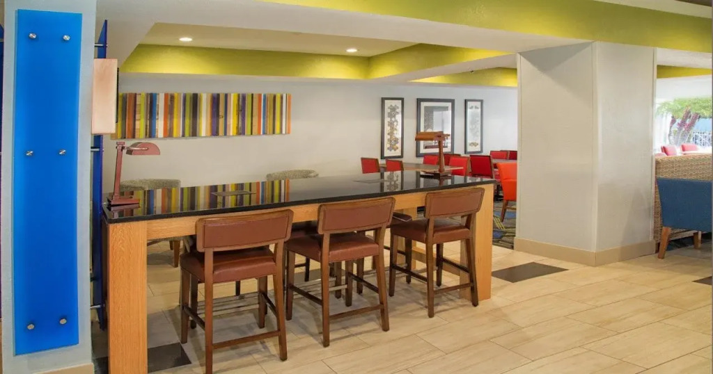 Holiday Inn Express Hotel & Suites Port Charlotte