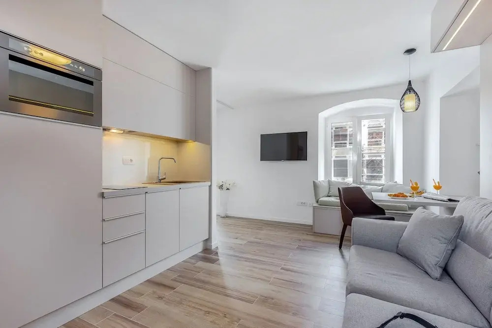 Apartment Wow