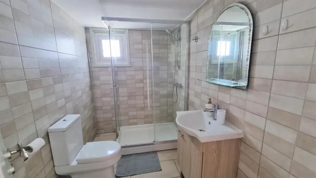 Comfy and Exquisite ROOMS in a Shared 3BR Apartment Near Main Harbor, City Center