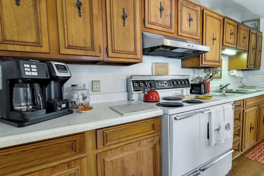 Pet-friendly Topton Home w/ Patio, Deck & Views!