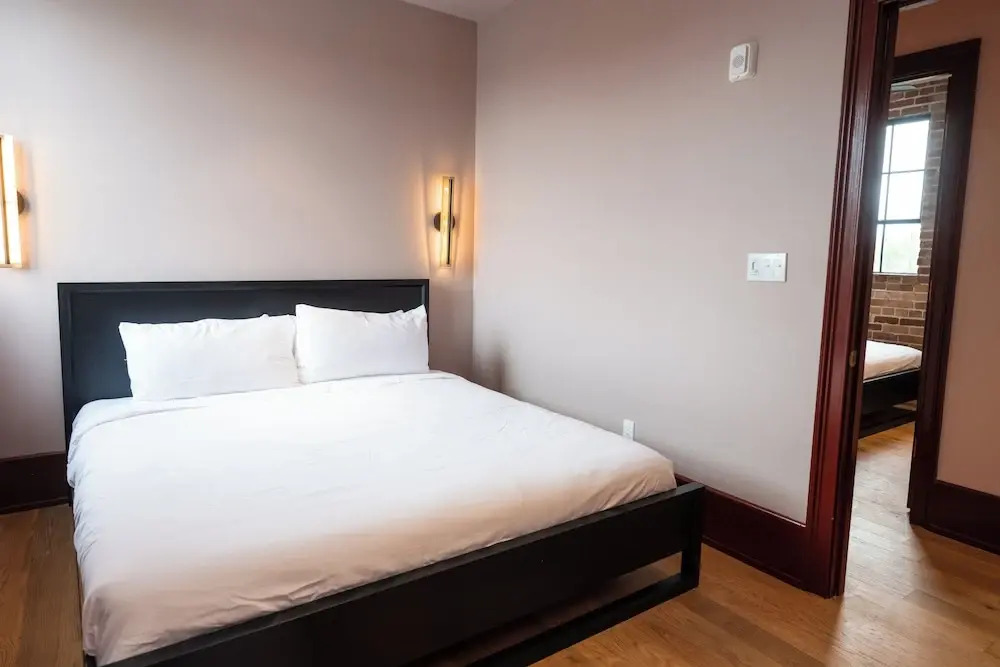 Gisele Hotel
