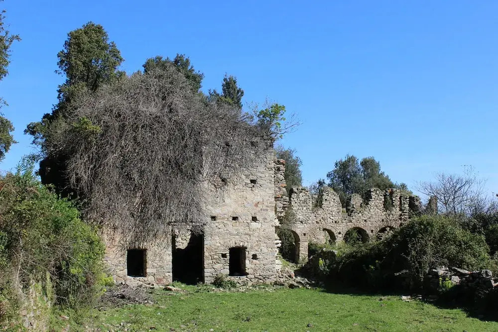 House with One Bedroom in Prunelli-Di-Fiumorbo, with Pool Access And Enclosed Garden - 5 Km From the Beach