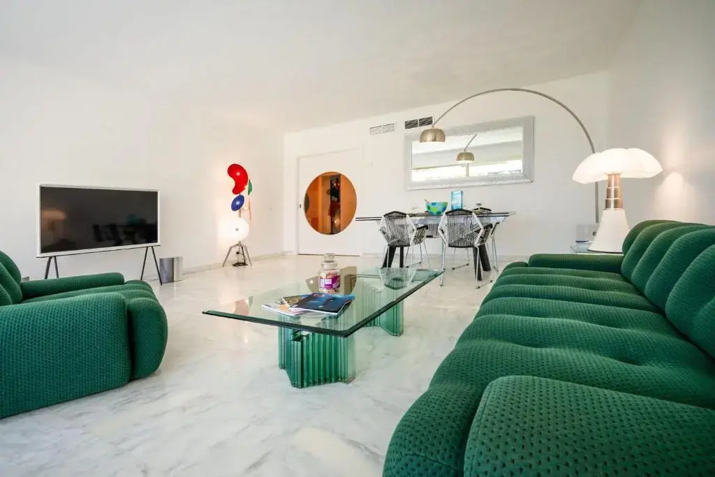 SERRENDY 100m APARTMENT TERRACE VIEW OF THE SEA SWIMMING POOL