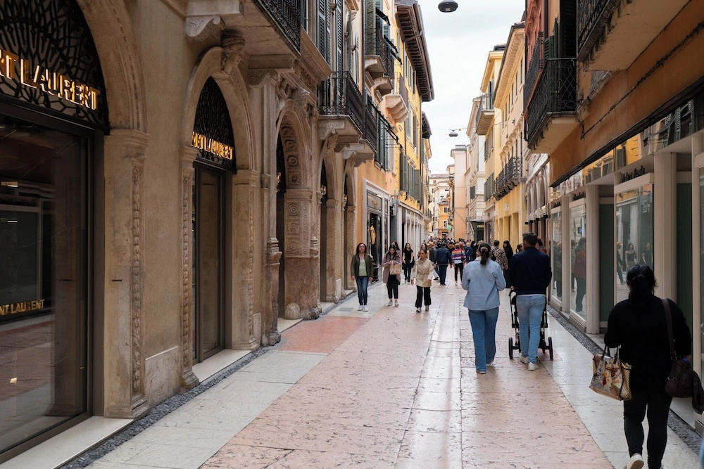 Attico nel cuore di via Mazzini