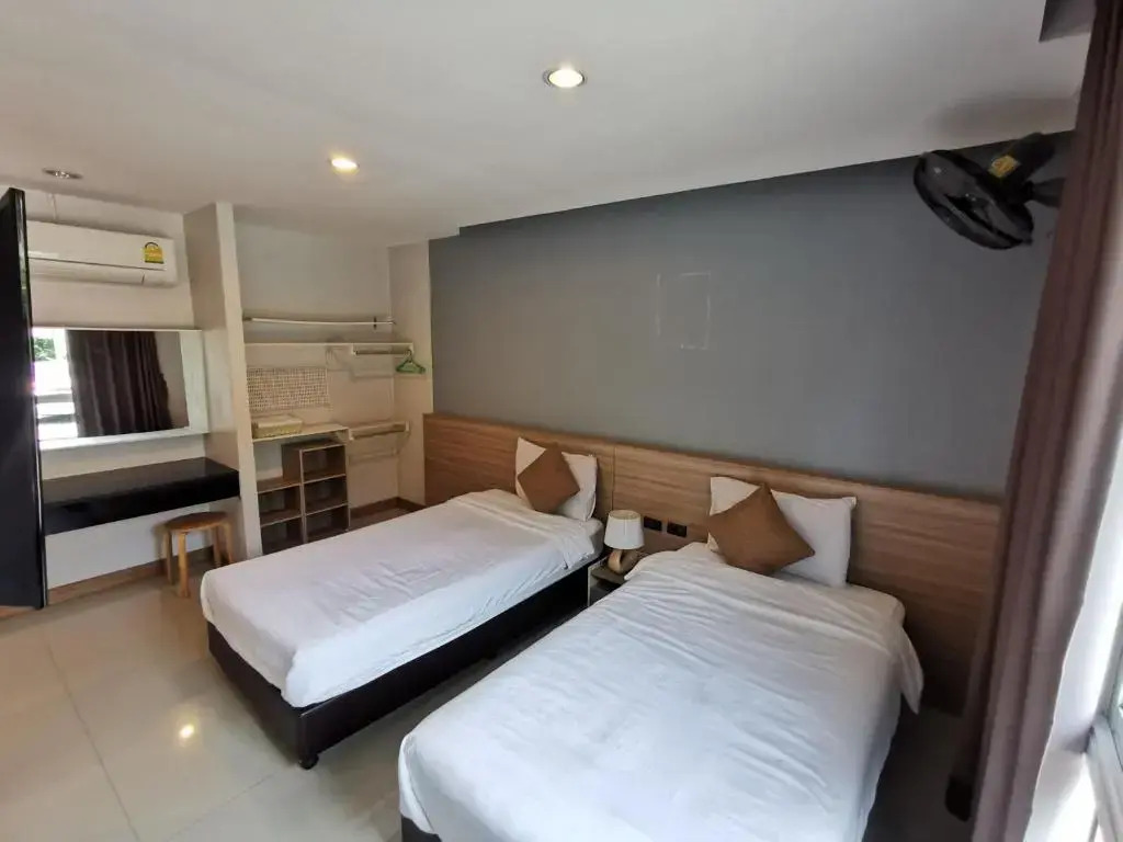 Smile Resort Sriracha