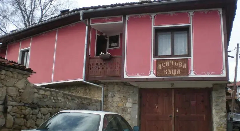 Nenchova Guest House