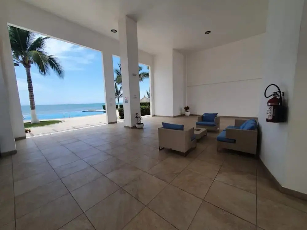 Condos Perla