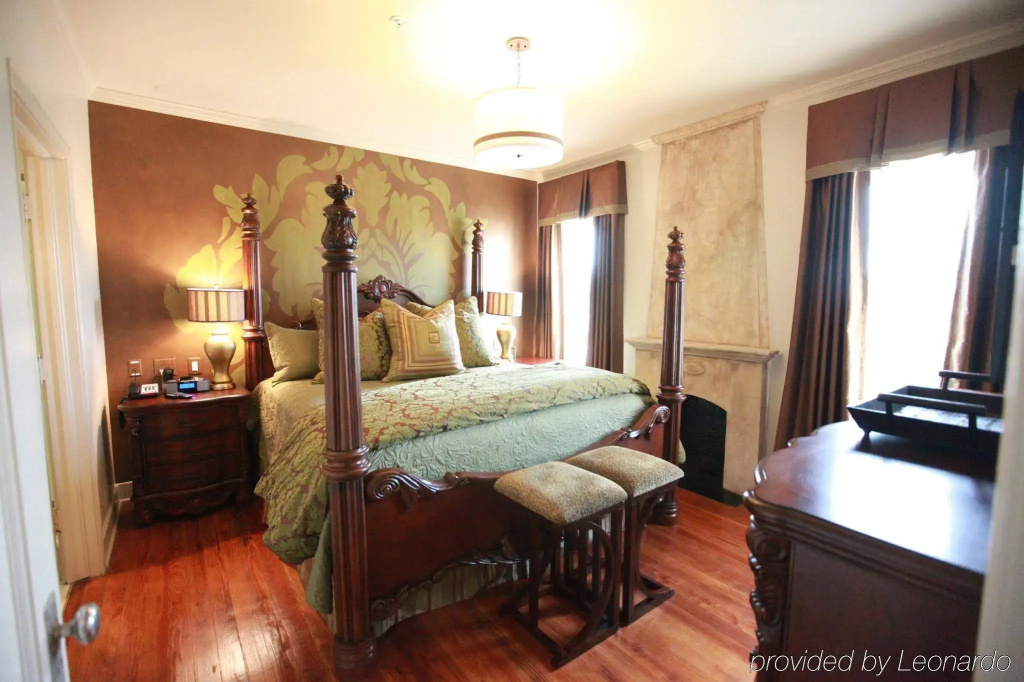 The Campbell Hotel