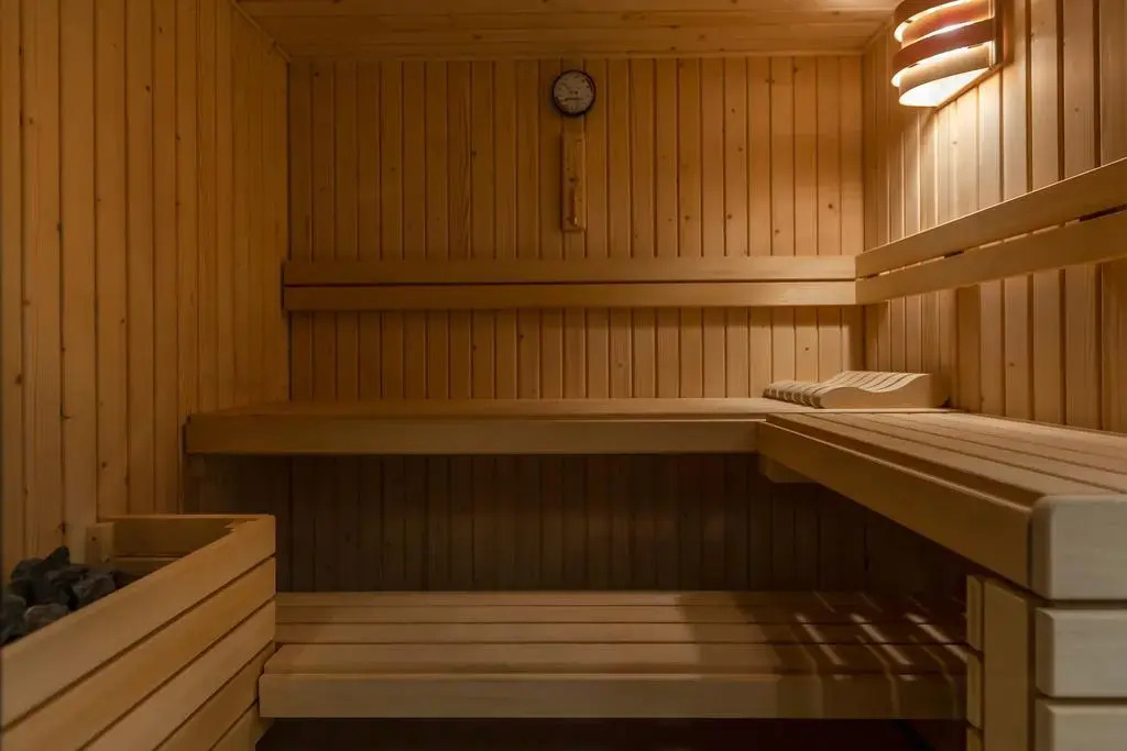 ADAM Hotel Suites
