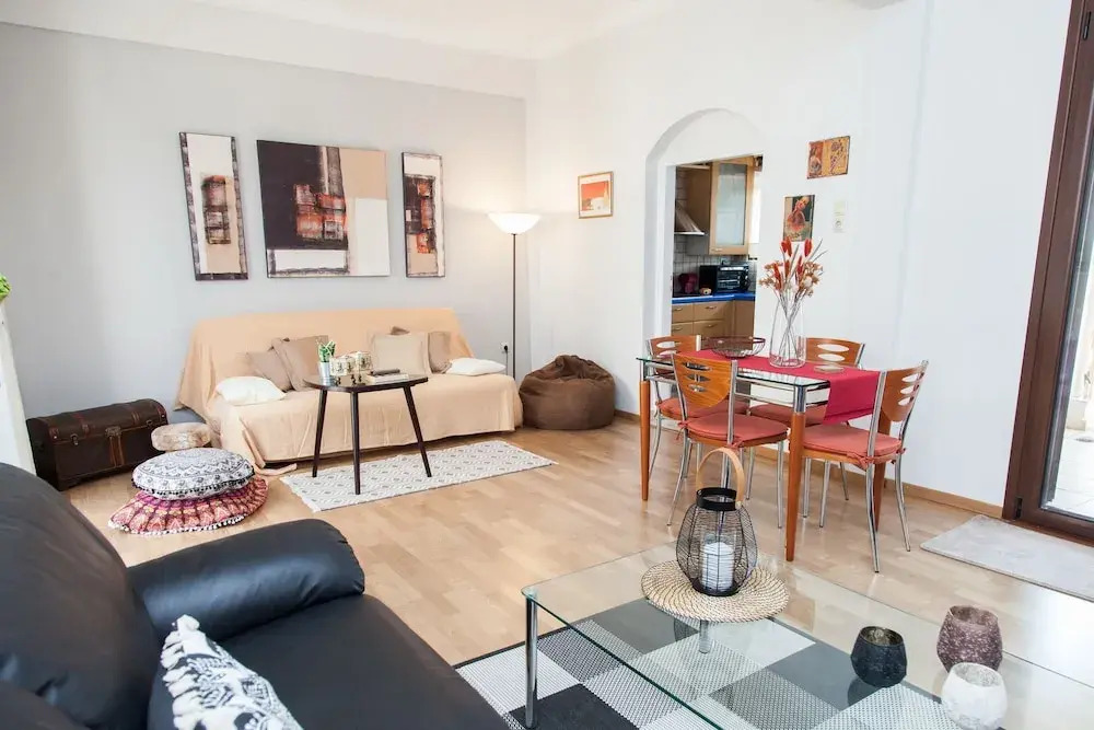 Gorgeous apartment in Piraeus