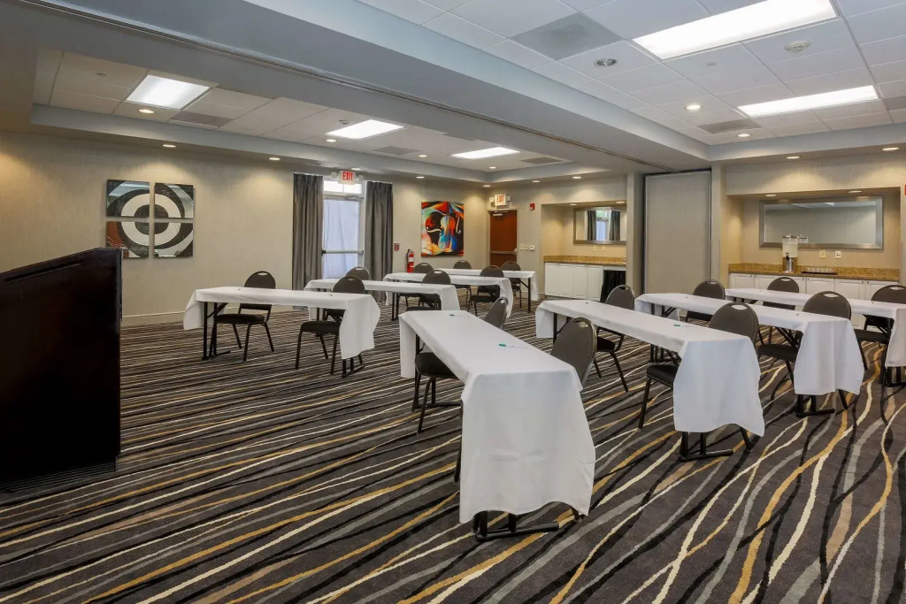 Homewood Suites by Hilton Southwind - Hacks Cross