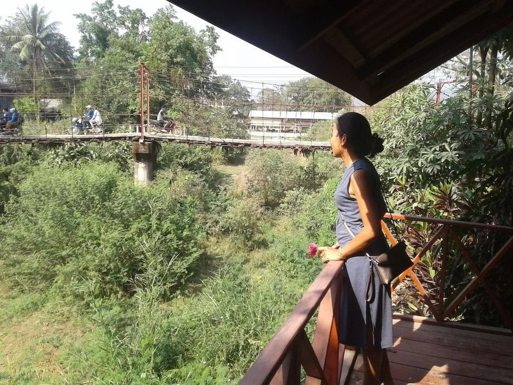 Namsong Bridge Bungalows