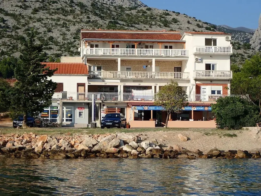 Apartments Bili
