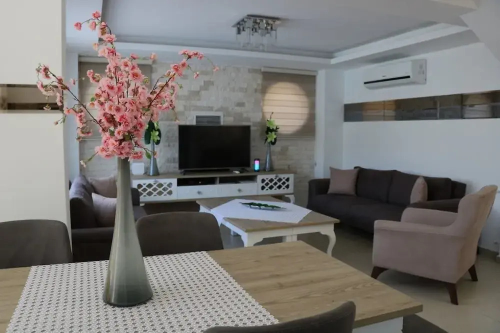 Usan Villa by Angel Rentals