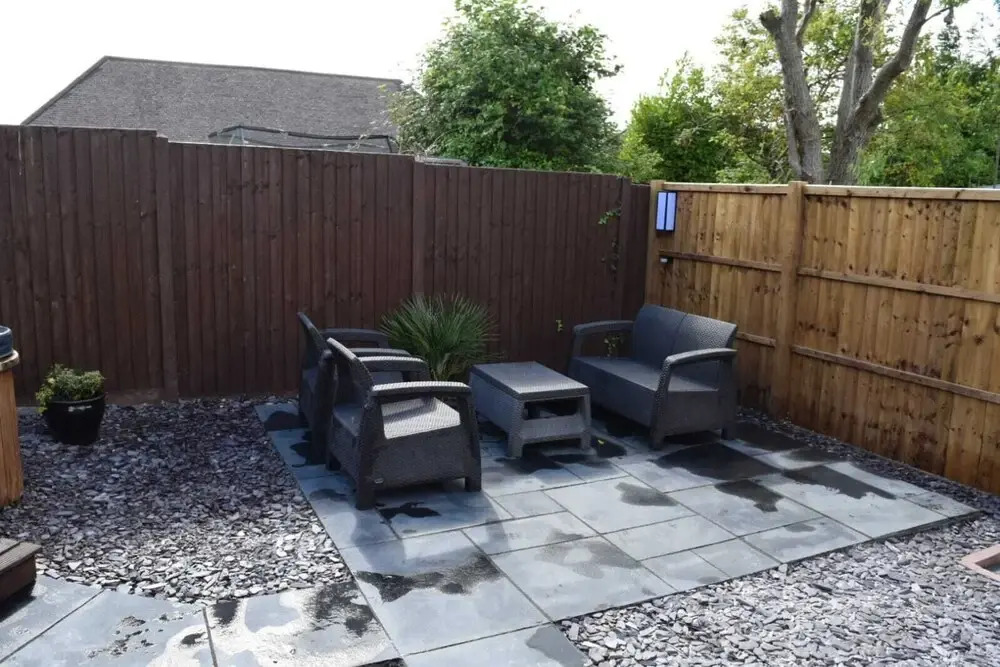 Impeccable1 Double bed Cabin in Poole With Hot Tub