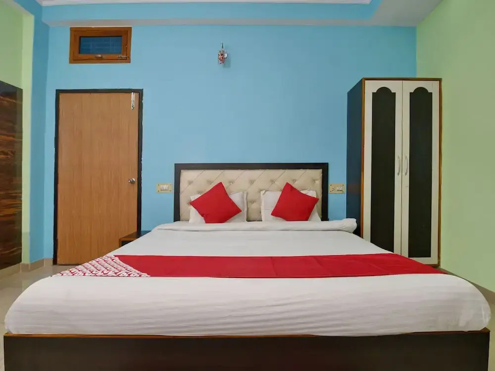OYO 4409 Hotel Chaitanya Inn