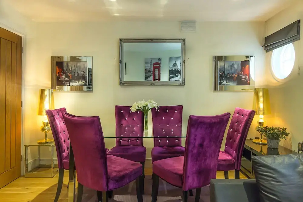 BG Private Townhouse 2 Bed 2 Bath
