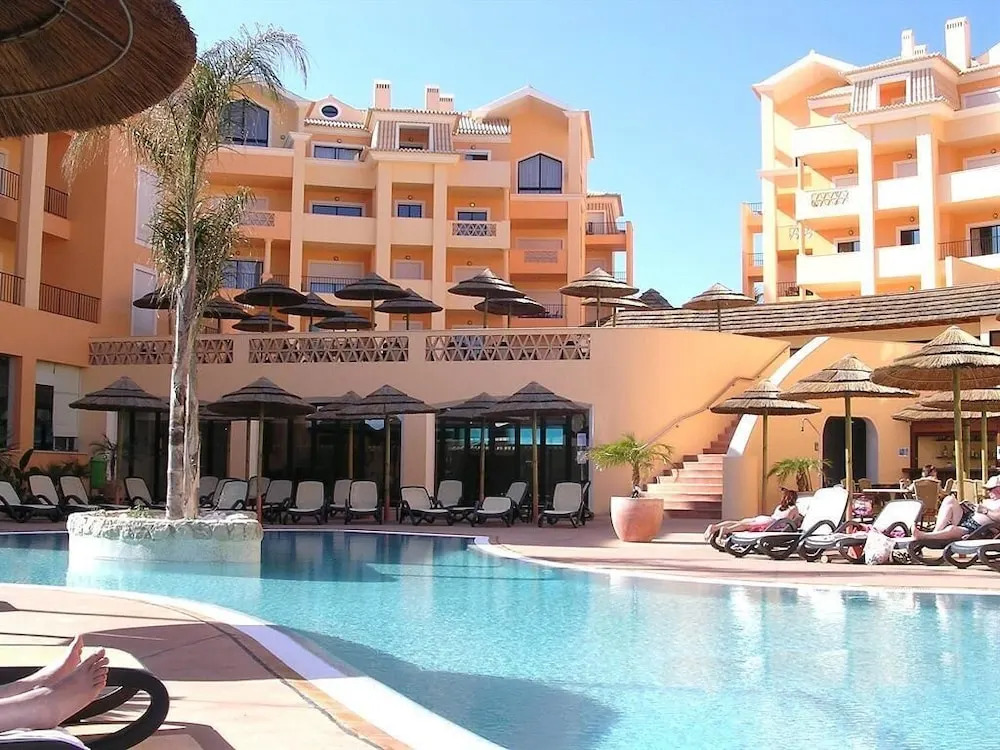 Estrela da Luz 1 Bedroom apt Pool and sea Views