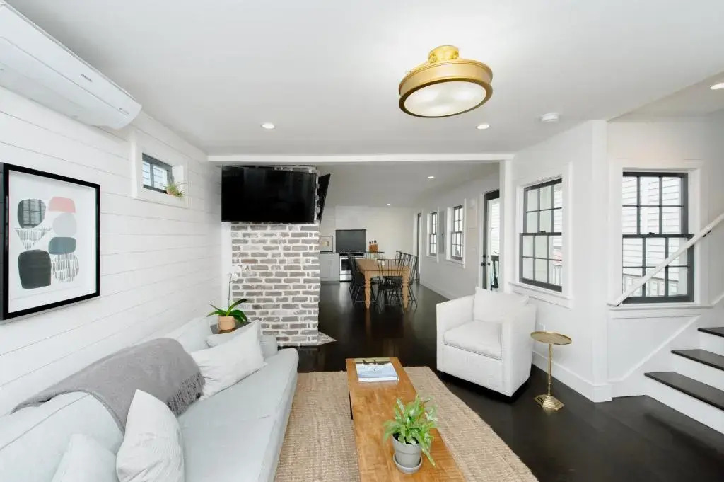 Guesthouse Charleston WEST 62