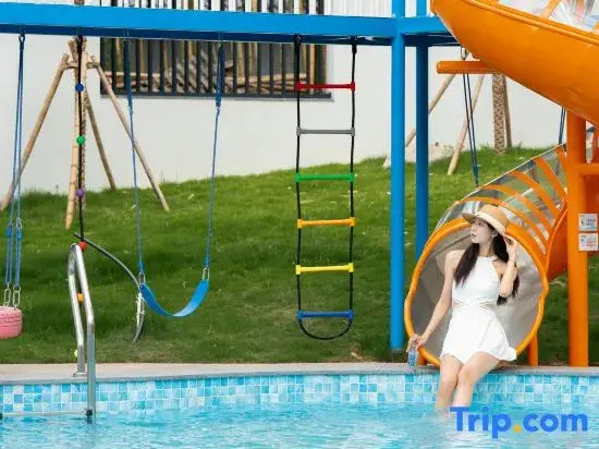 XLXW Xiangwang Wild Luxury Family Homestay With Slide Pool, Creek Trekking & River Rafting