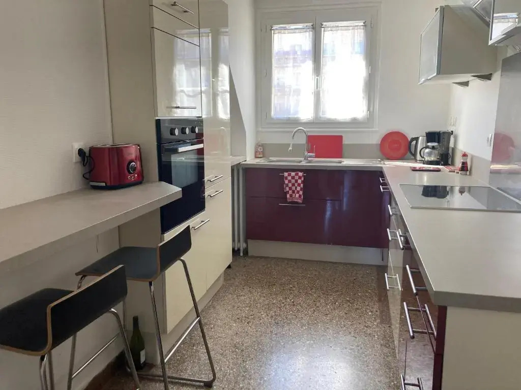 Appartement 85 m2 centre-ville entièrement rénové