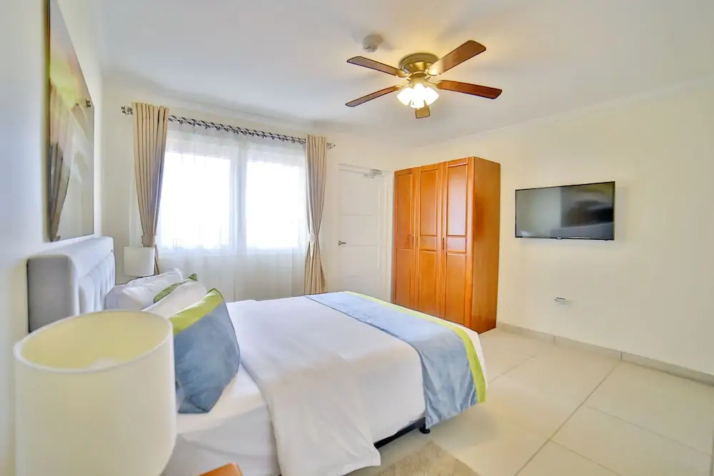 Pearl Aruba Condos
