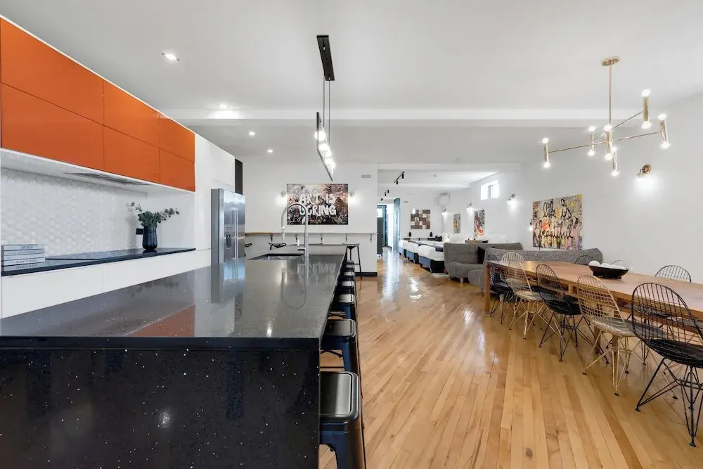 LiV MTL Plaza Grand Luxe Penthouse Near Downtown Montreal