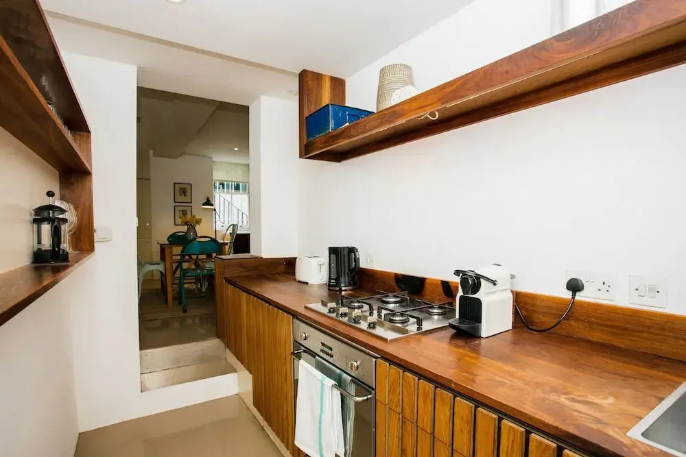2 Bed Flat Near Kensington Gardens