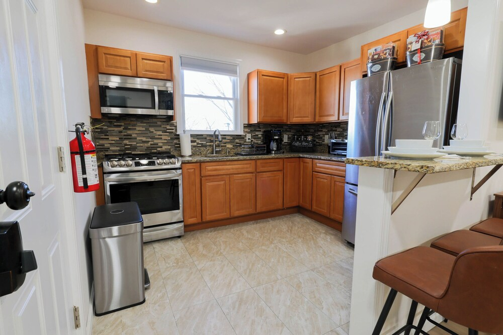 Eva - cozy apartment in Elizabethport