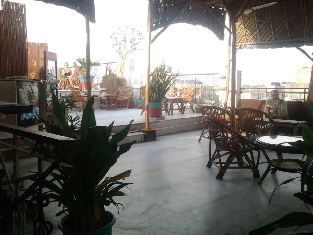 Anoop Hotel