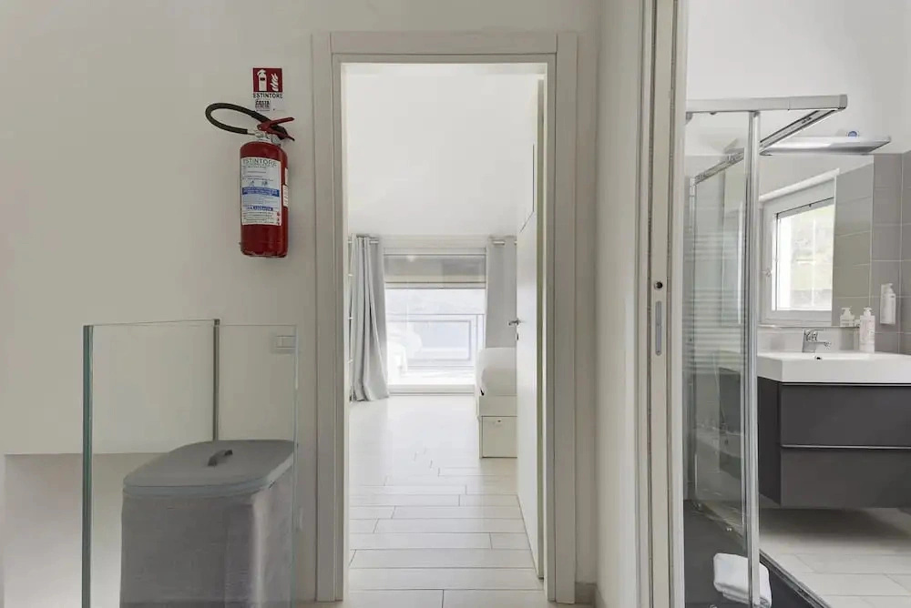 Open View Apartment by Wonderful Italy
