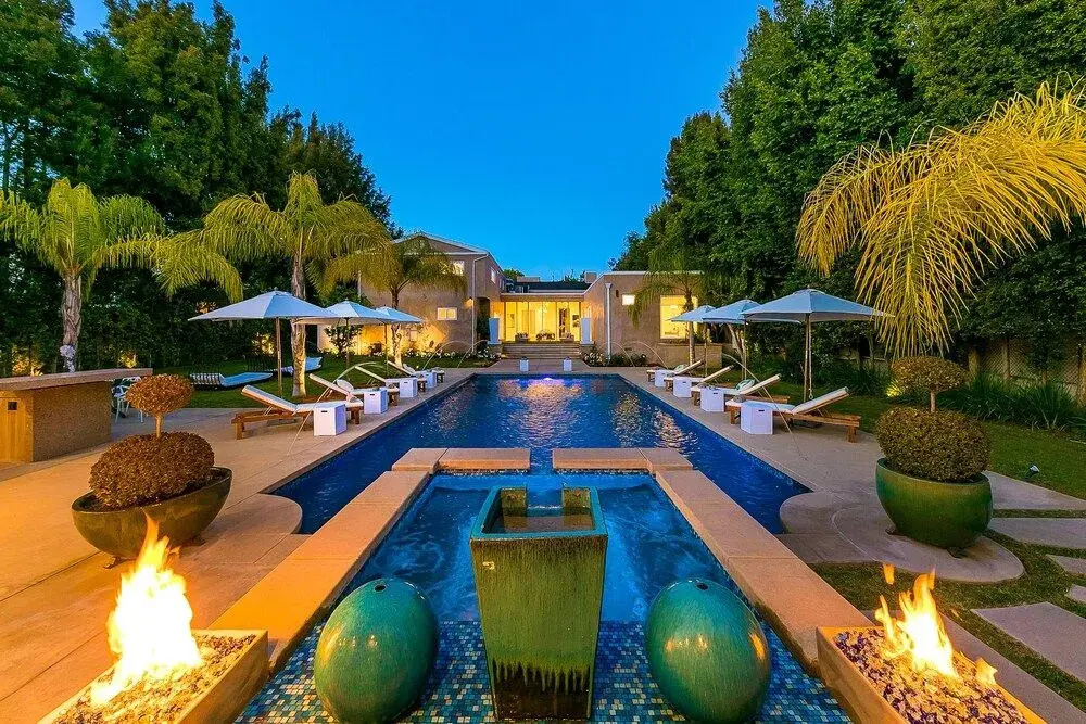 Beverly Hills Luxury Modern Palace