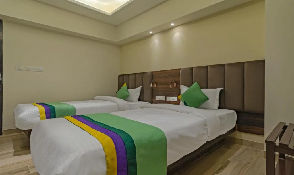 Treebo Pink City Grand