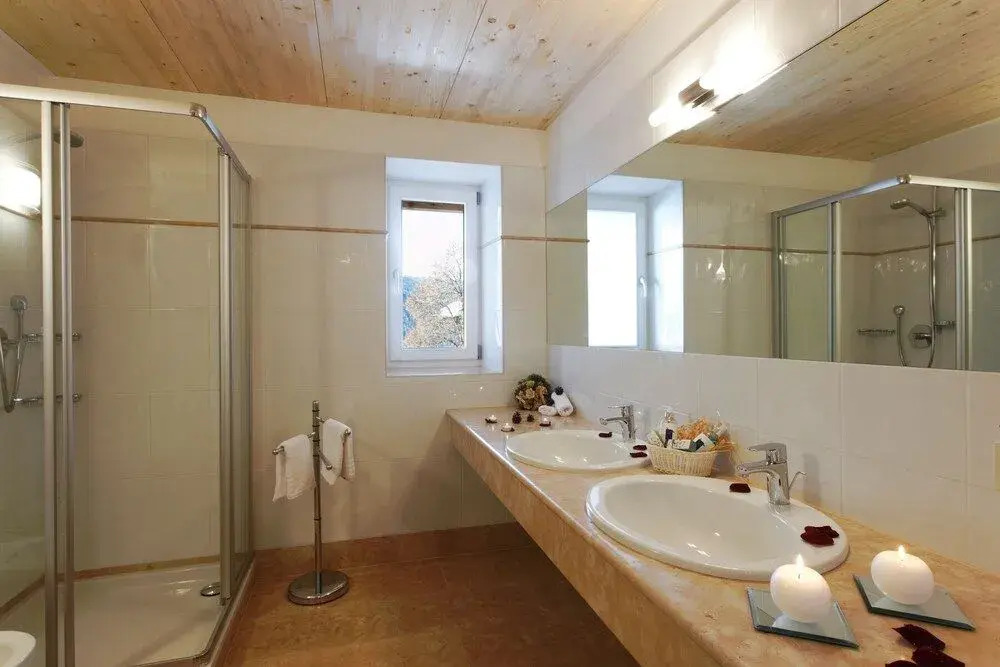Hotel Monte Paraccia