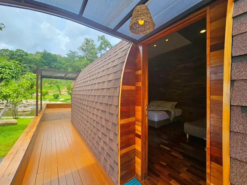 Pang fan Rock & River Resort