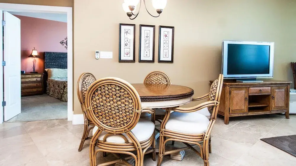 Bayside Condo With Spacious Balcony - Unit Crd0201