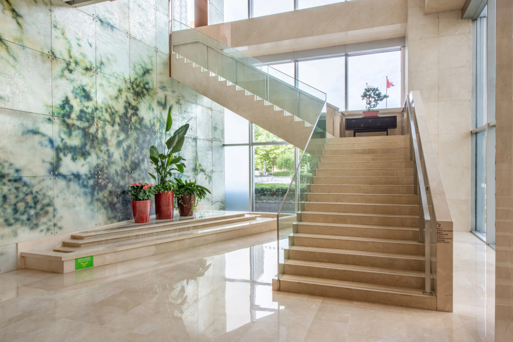Holiday Inn Beijing Focus Square by IHG