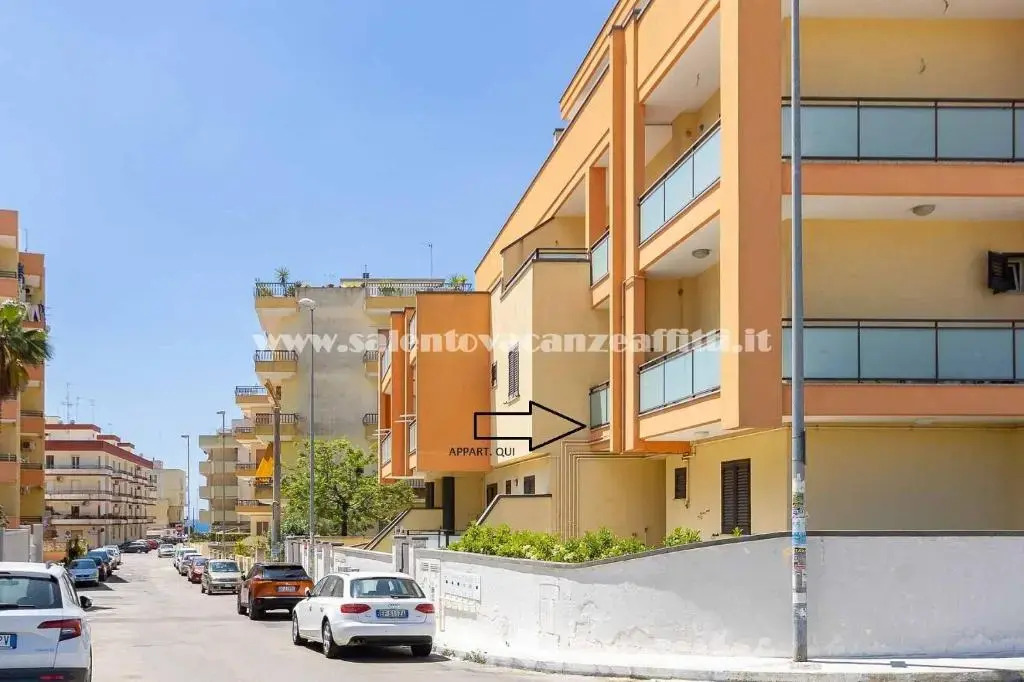 App Savonarola a 250mt da spiagge e movida 6p