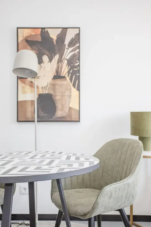Liiiving in Porto - City Design Studios