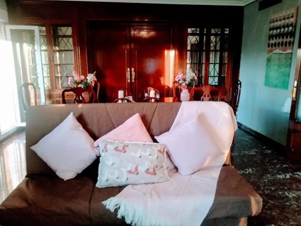 Wish-Suite San Jacinto de Sevilla Apartment