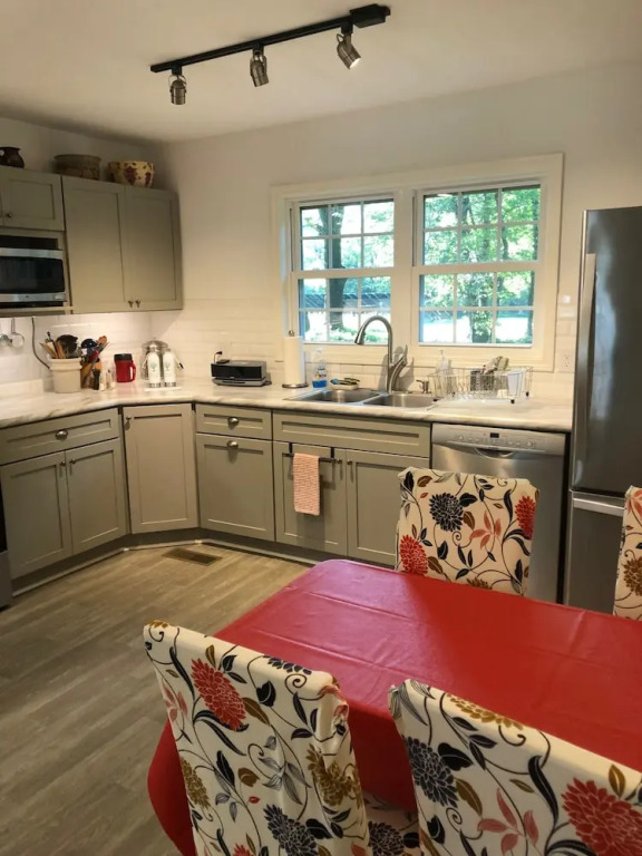 Oak Grove Bed and Breakfast