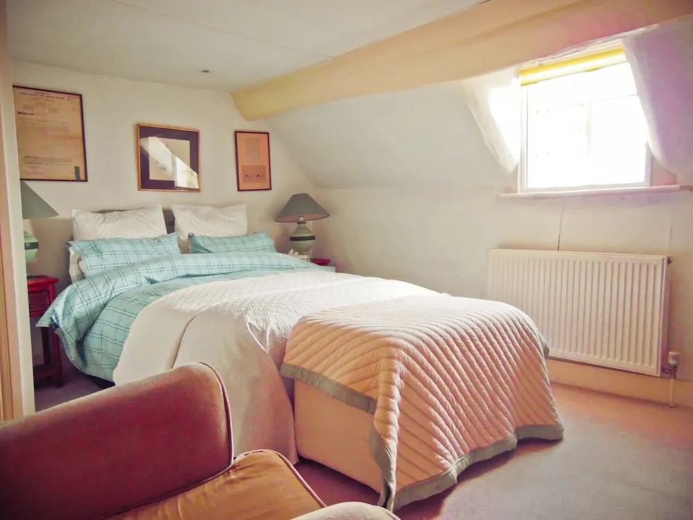 Yew Tree House