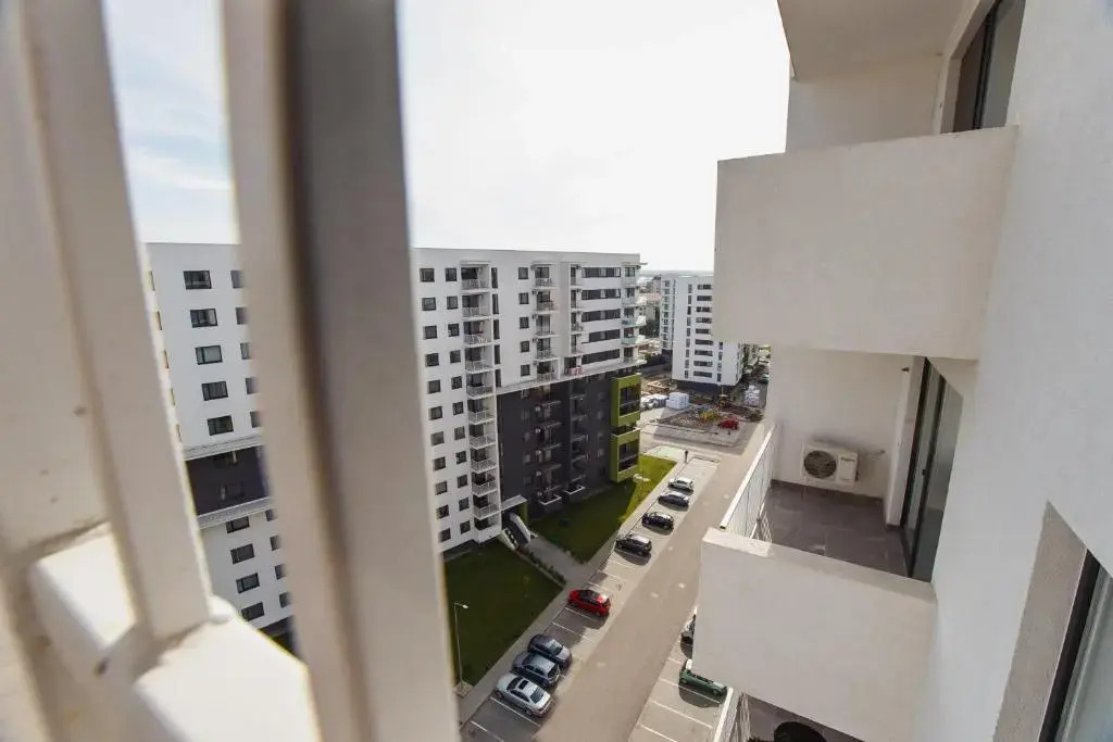 No. 10 - The Penthouse in City Center